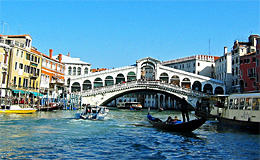 Венеция. Гранд канал и мост Риальто (Италия)