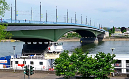 Бонн. Мост Кеннеди, река Рейн (Германия)