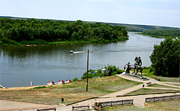 Набережная реки Дон в станице Вешенская