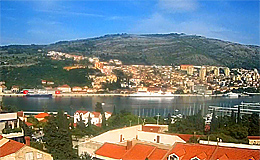 Дубровник. Панорама грузового порта (Хорватия)