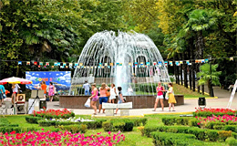 Сочи. Парк «Ривьера», фонтан «Чайка» (Краснодарский край)